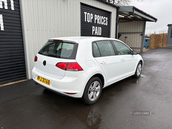 Used Volkswagen Golf 2014 for sale - 77239047: Photo
