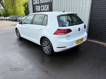 Used Volkswagen Golf 2018 for sale - 78505334: Photo