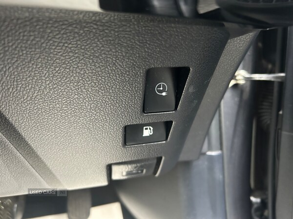 Used Toyota Prius 2020 for sale - 75115503: Photo 15