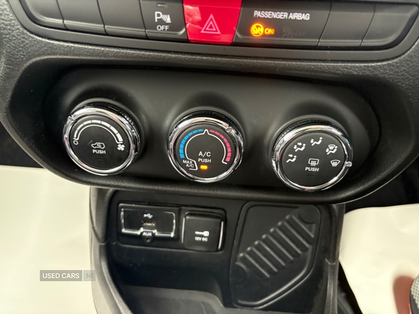 Used Jeep Renegade 2017 for sale - 76260687: Photo 20