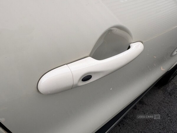 Used Renault Captur 2017 for sale - 77697150: Photo 7