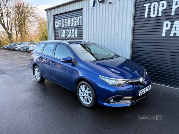 Used Toyota Auris 2016 for sale - 78020877: Photo 1