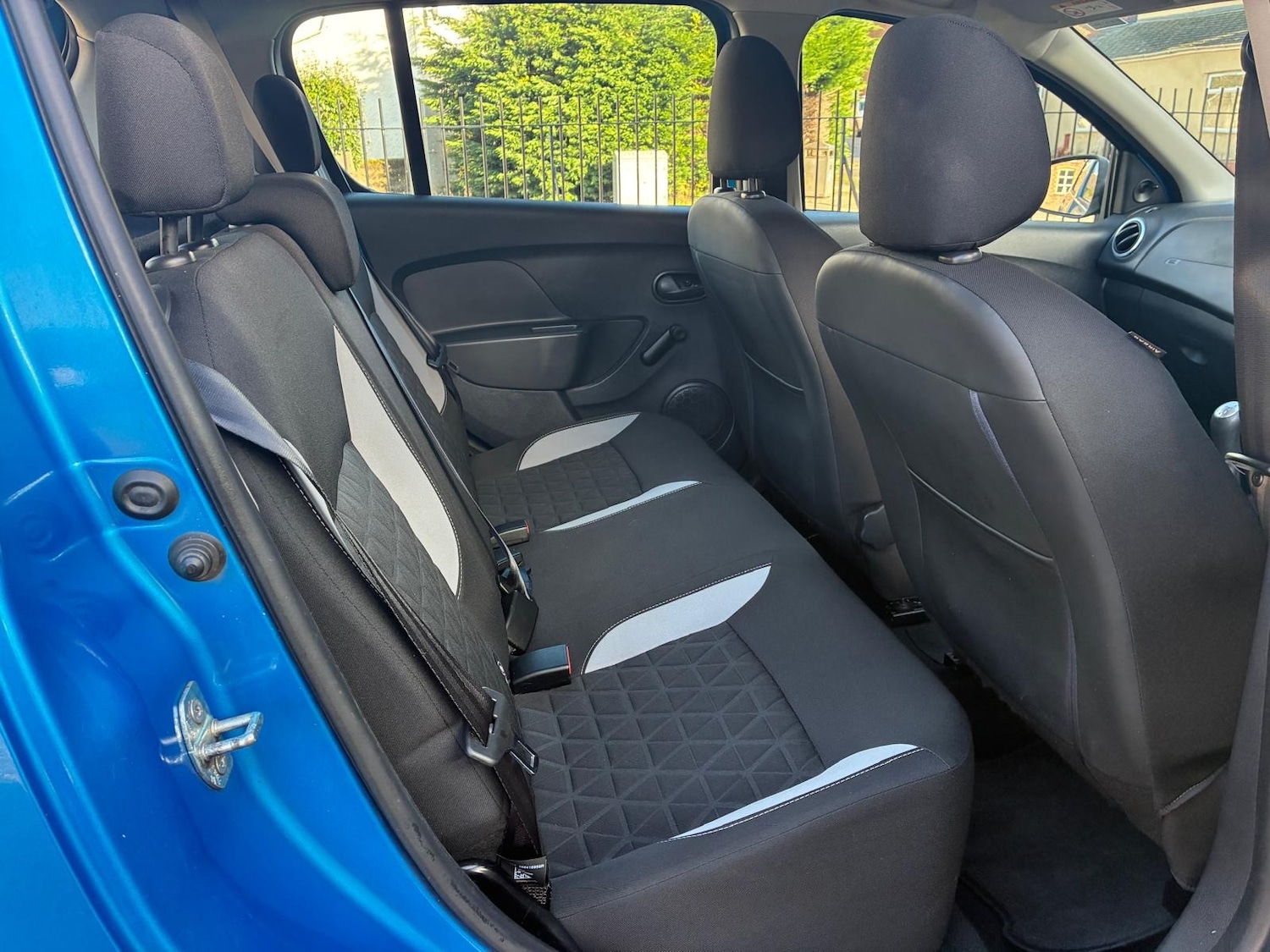 Used Dacia Sandero Stepway 2014 for sale - 76444738: Photo 7