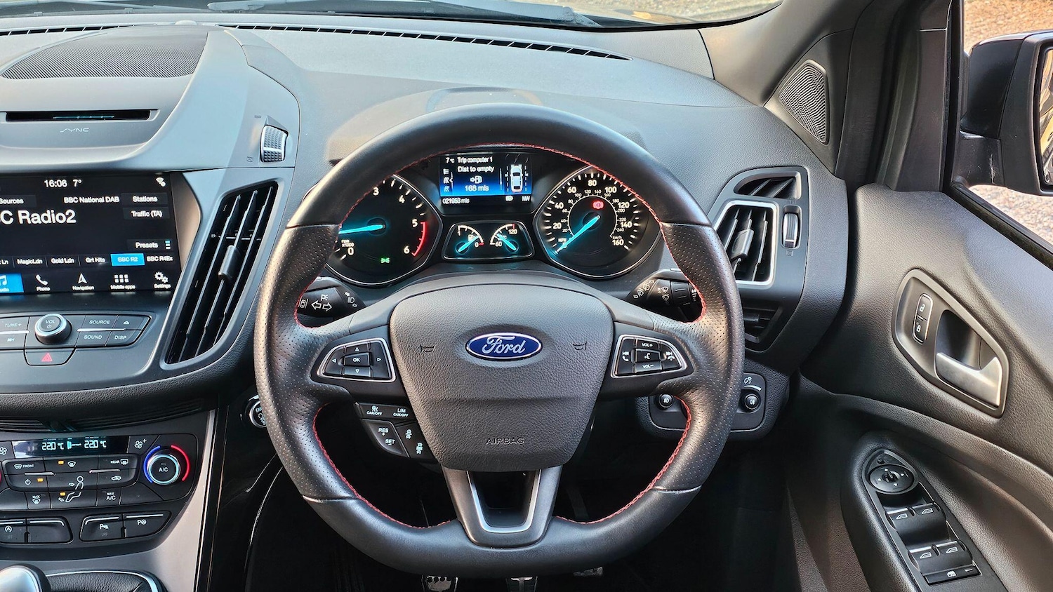 Used Ford Kuga 2019 for sale - 77230473: Photo 24