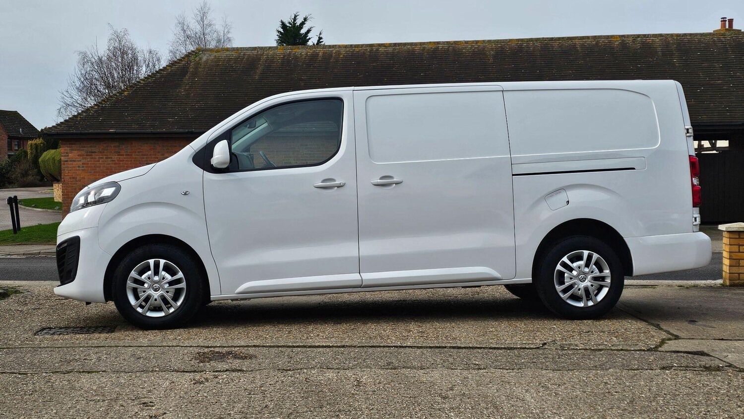 Used Vauxhall Vivaro 2021 for sale - 77585759: Photo 25