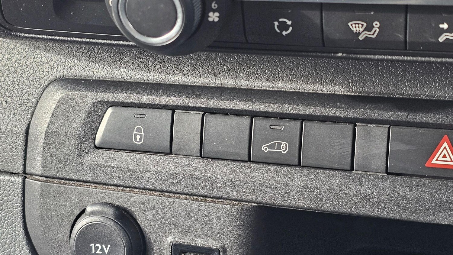 Used Vauxhall Vivaro 2021 for sale - 77585759: Photo 51