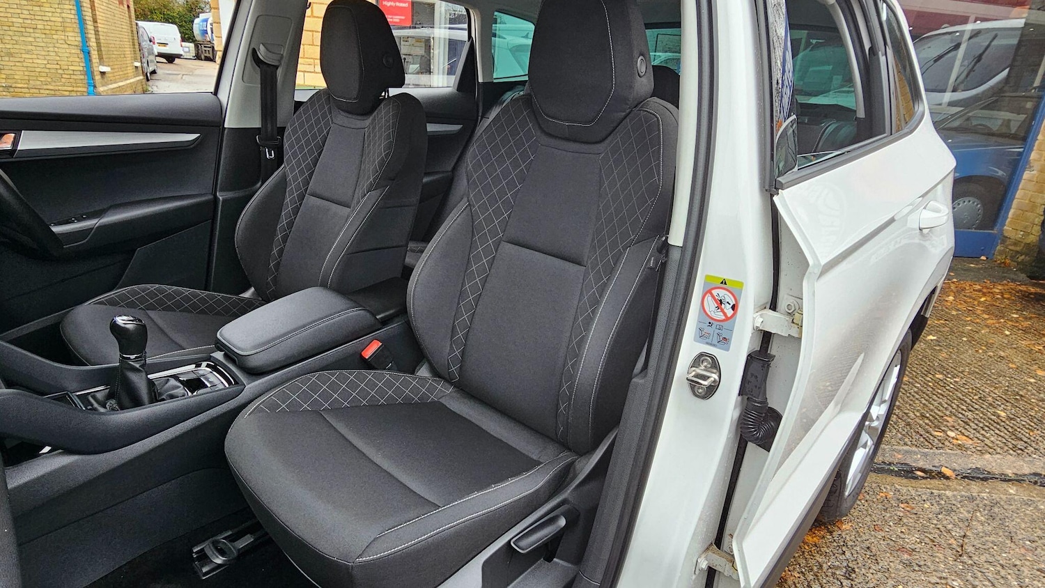 Used Skoda Karoq 2018 for sale - 77120463: Photo 17