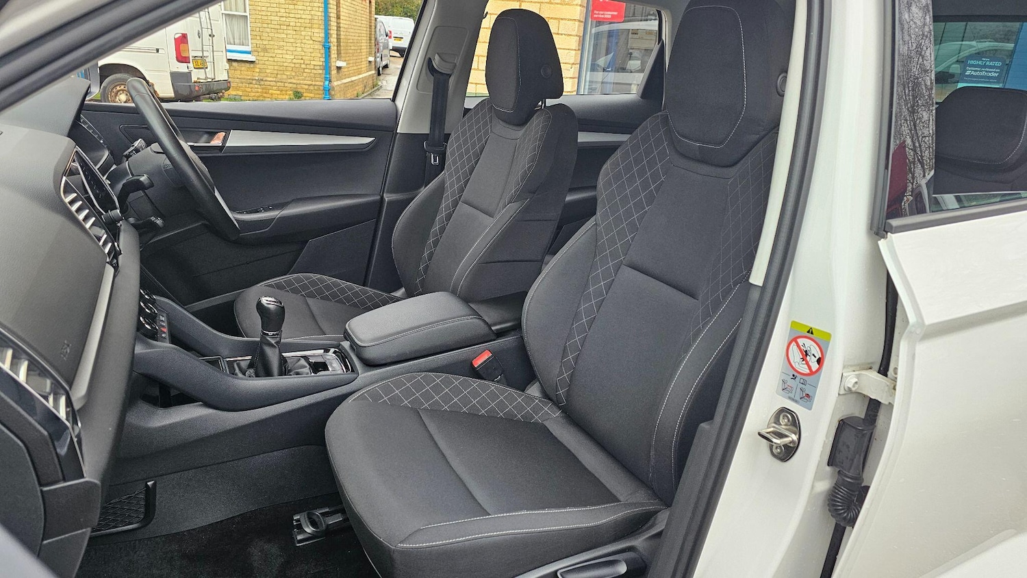 Used Skoda Karoq 2018 for sale - 77120463: Photo 18