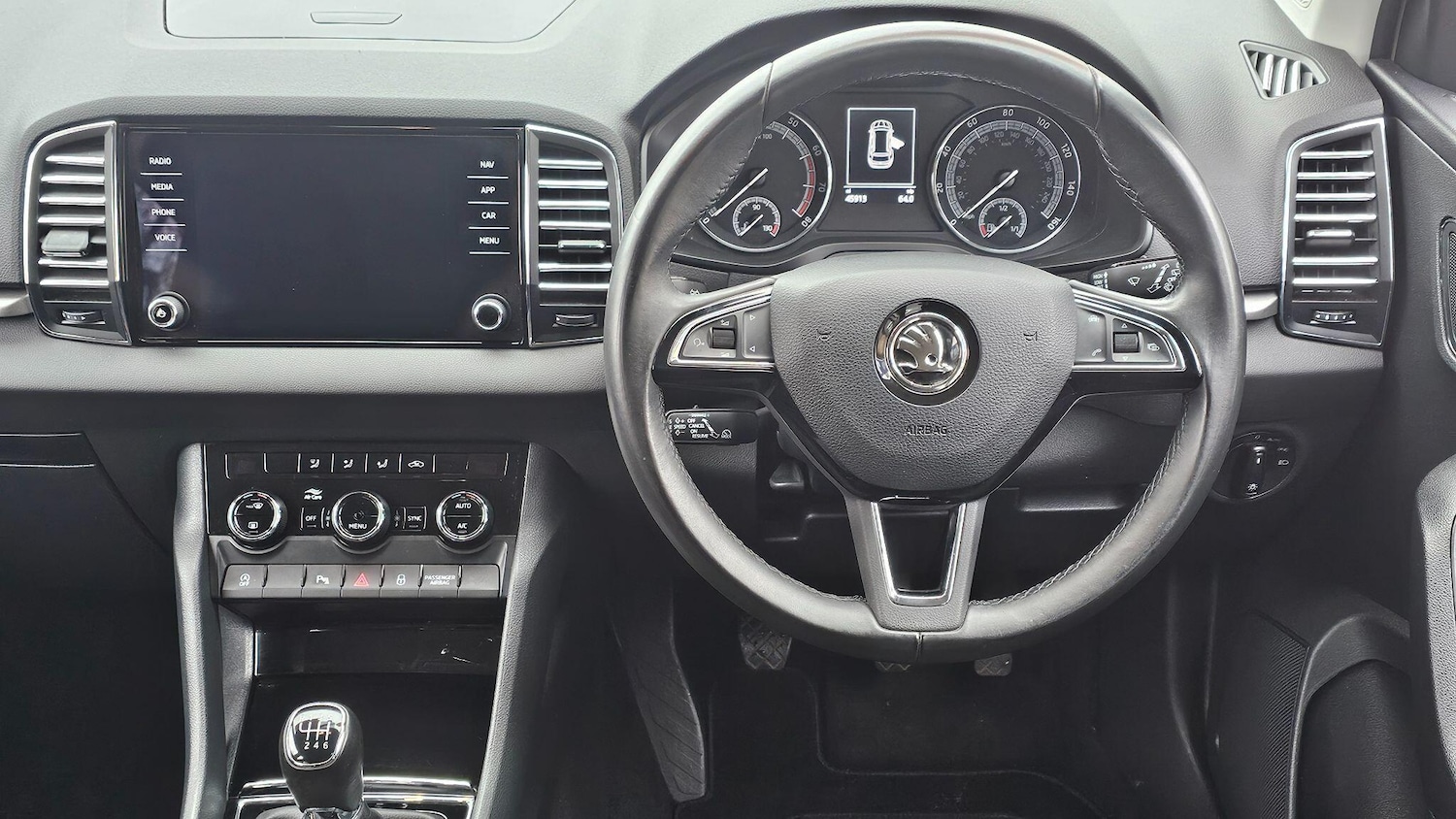 Used Skoda Karoq 2018 for sale - 77120463: Photo 28