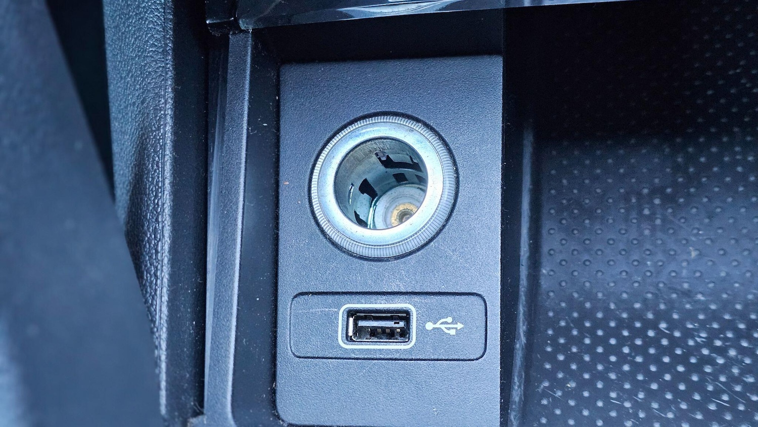 Used Skoda Karoq 2018 for sale - 77120463: Photo 46