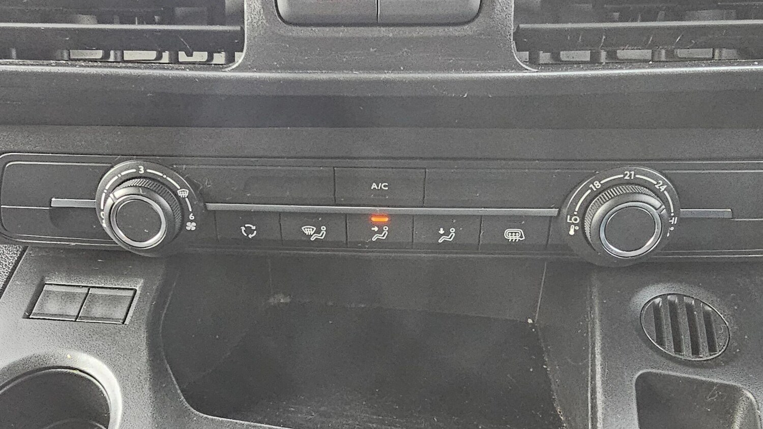 Used Vauxhall Combo 2024 for sale - 77585636: Photo 38