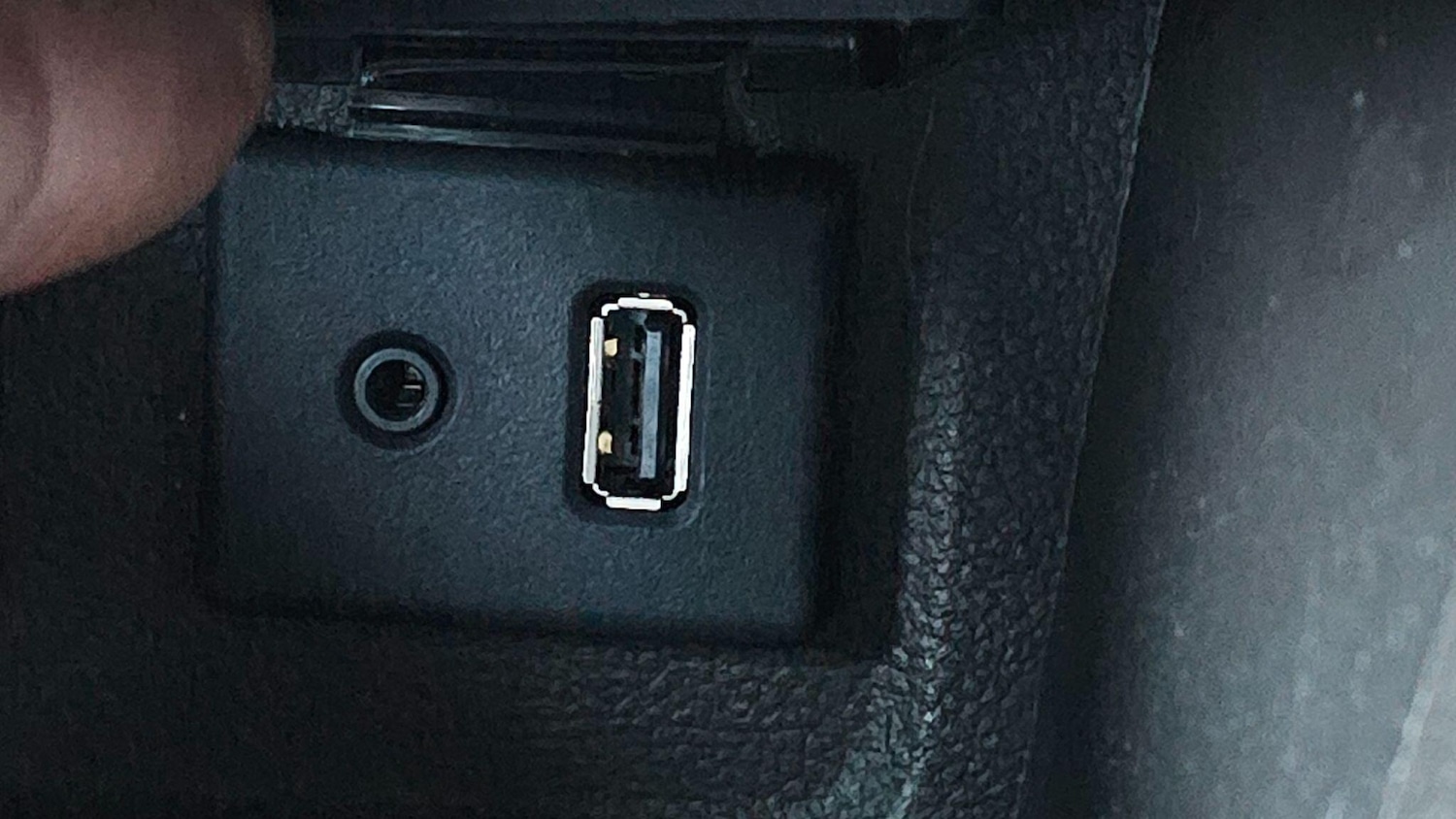 Used Vauxhall Mokka 2012 for sale - 77230481: Photo 55