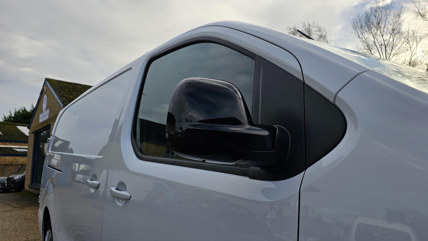 Used Vauxhall Vivaro 2023 for sale - 77123962: Photo 40