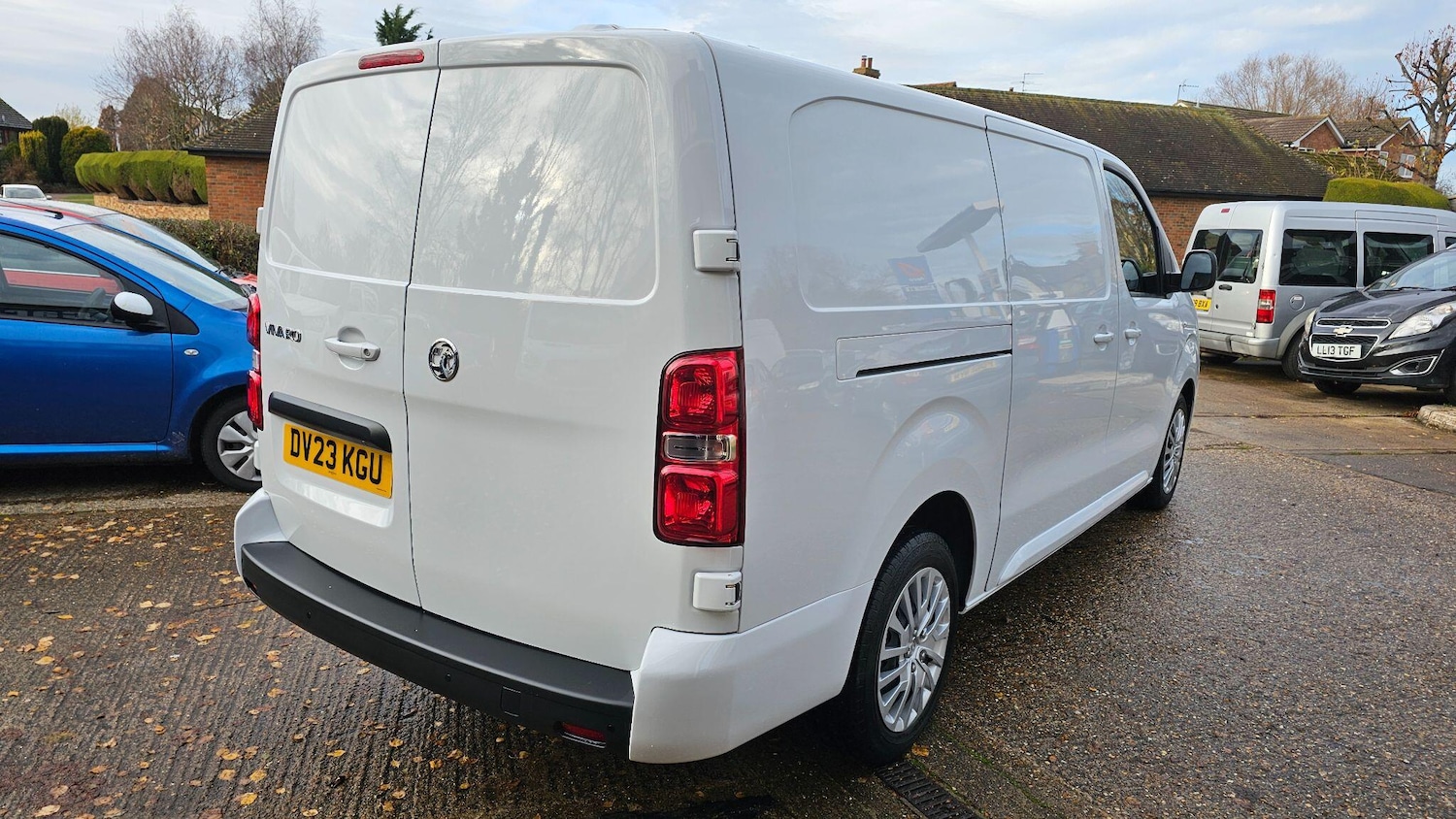 Used Vauxhall Vivaro 2023 for sale - 77123962: Photo 9