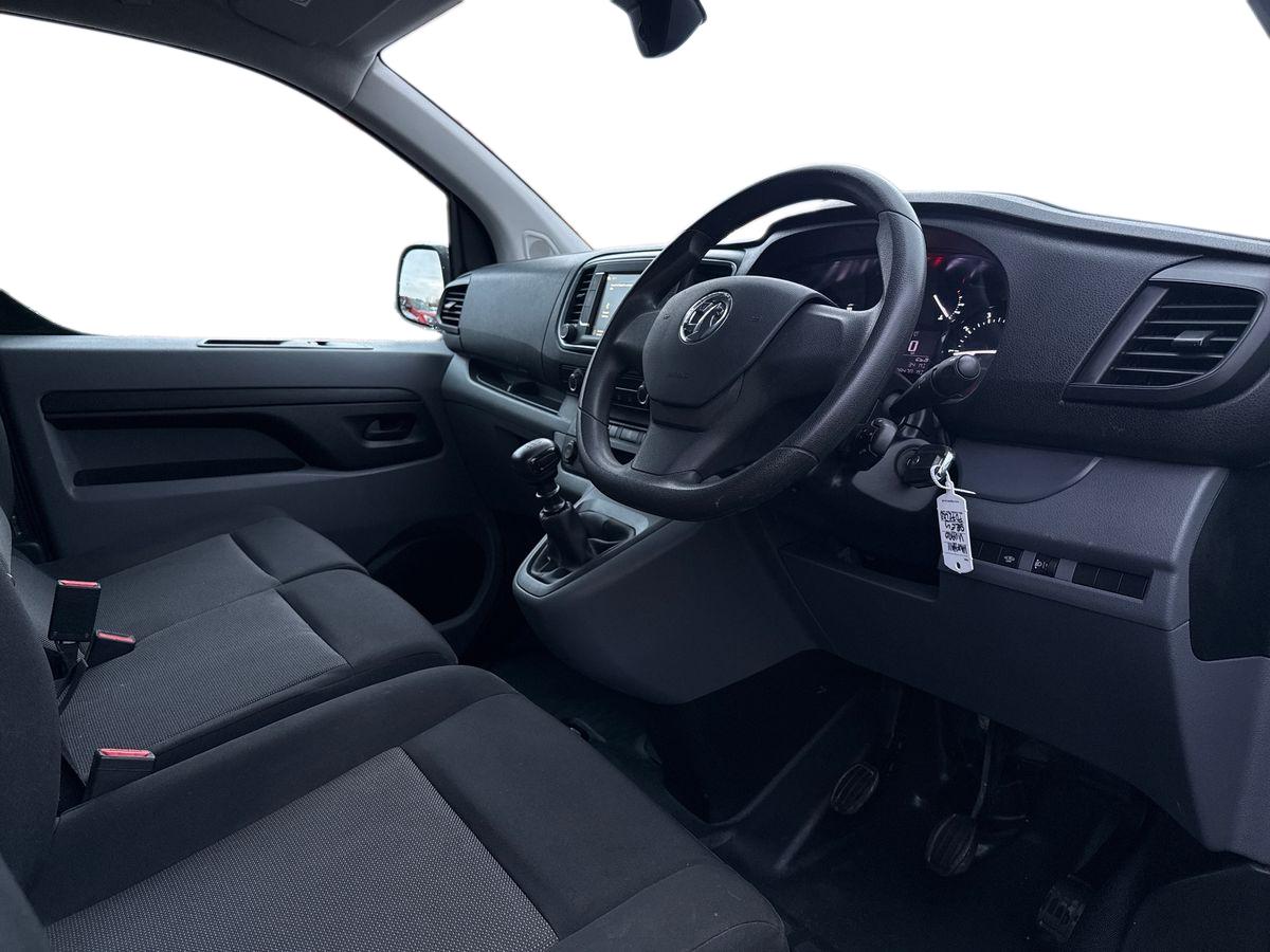 Used Vauxhall Vivaro 2023 for sale - 76874951: Photo 10