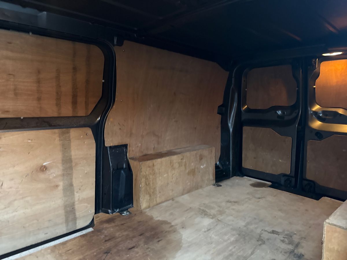 Used Vauxhall Vivaro 2023 for sale - 76874951: Photo 28