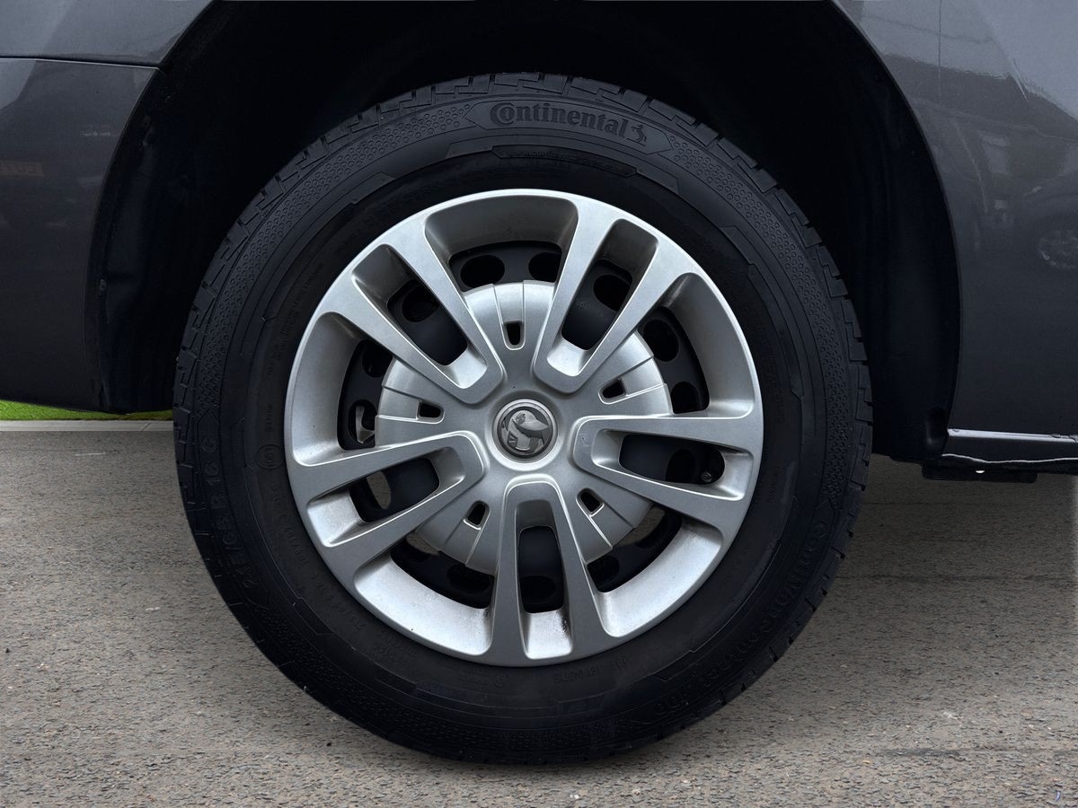 Used Vauxhall Vivaro 2023 for sale - 76874951: Photo 9