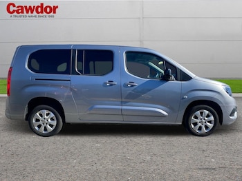 Used Vauxhall Combo Life 2021 for sale - 76229358: Photo