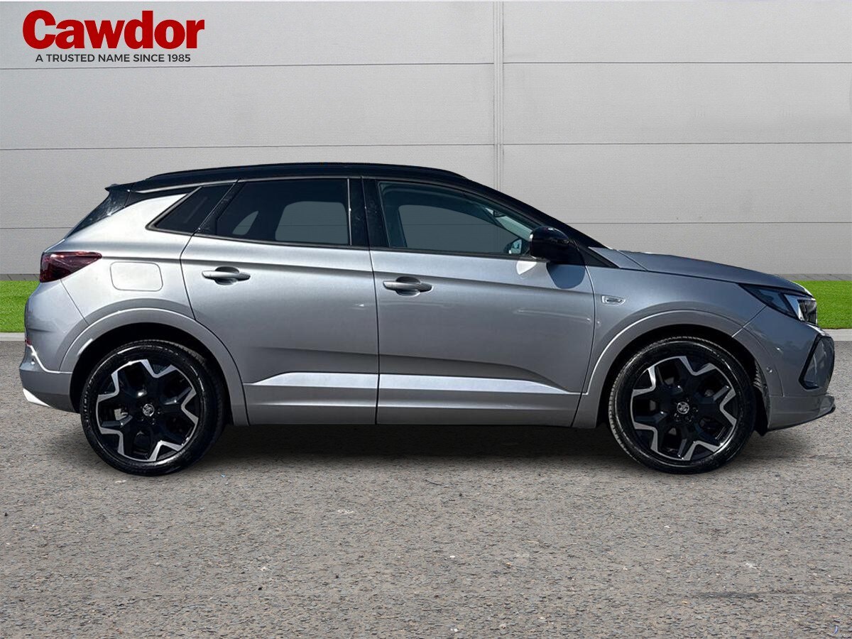 Used Vauxhall Grandland 2024 for sale - 76868386: Photo 2