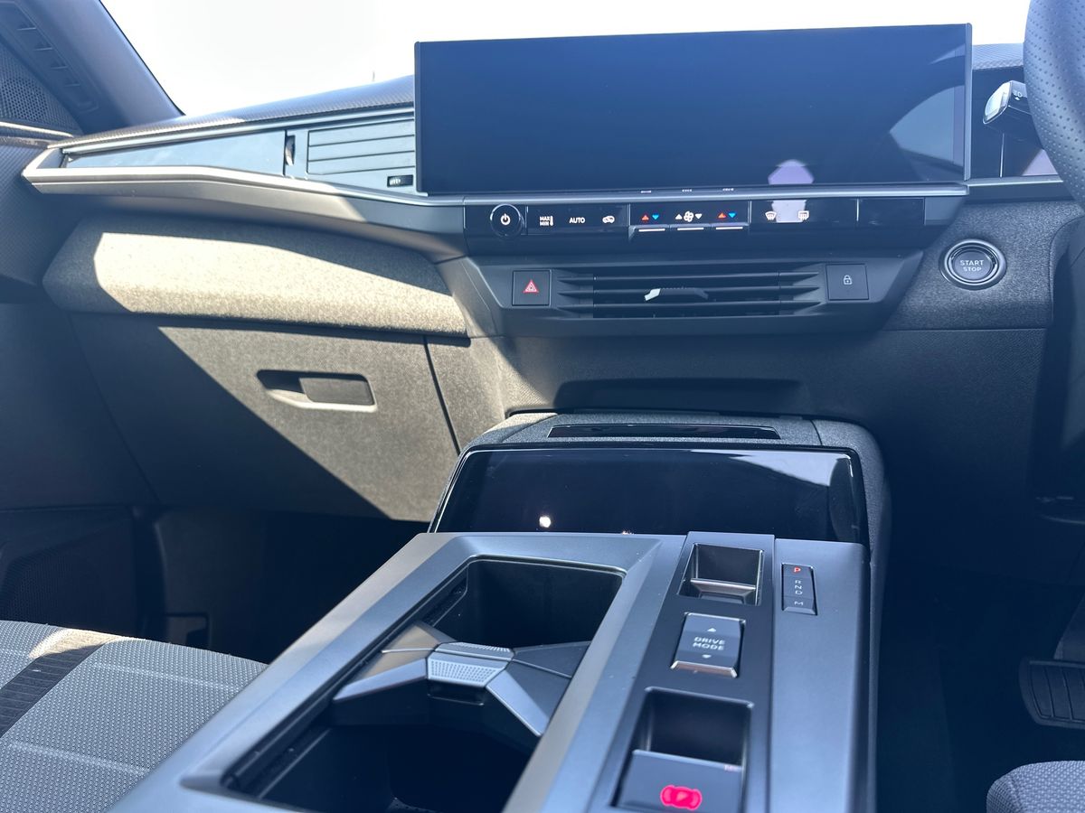 Used Vauxhall Grandland 2024 for sale - 76868800: Photo 14