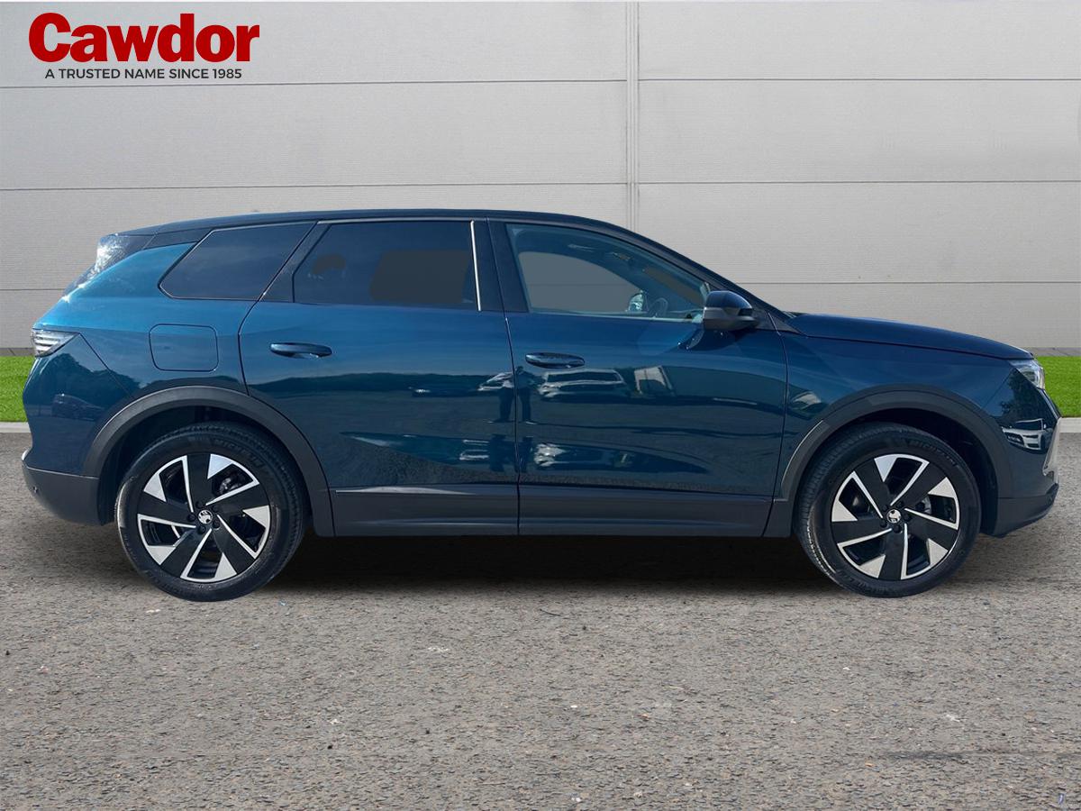 Used Vauxhall Grandland 2024 for sale - 76868800: Photo 2