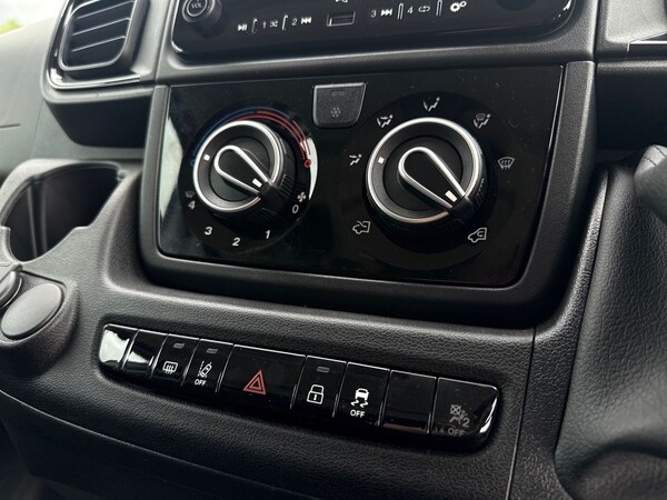 Used Vauxhall Movano 2025 for sale - 75547526: Photo 27