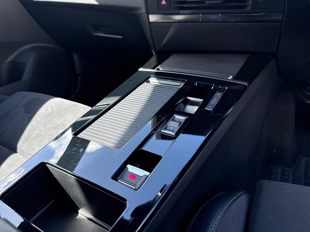 Used Vauxhall Astra 2024 for sale - 76868788: Photo 14