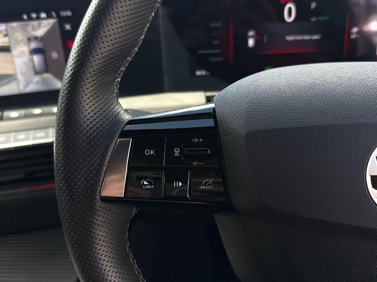 Used Vauxhall Astra 2024 for sale - 76868788: Photo 21