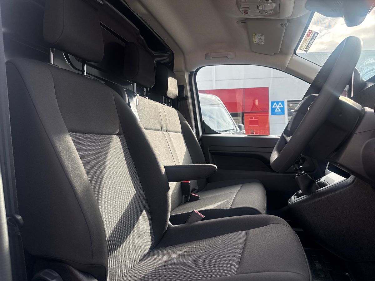 Used Vauxhall Vivaro 2025 for sale - 76124294: Photo 14