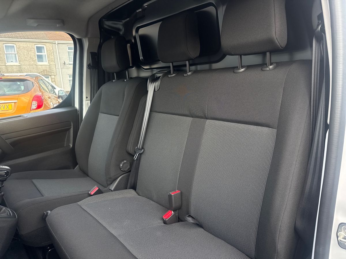 Used Vauxhall Vivaro 2025 for sale - 76124294: Photo 15