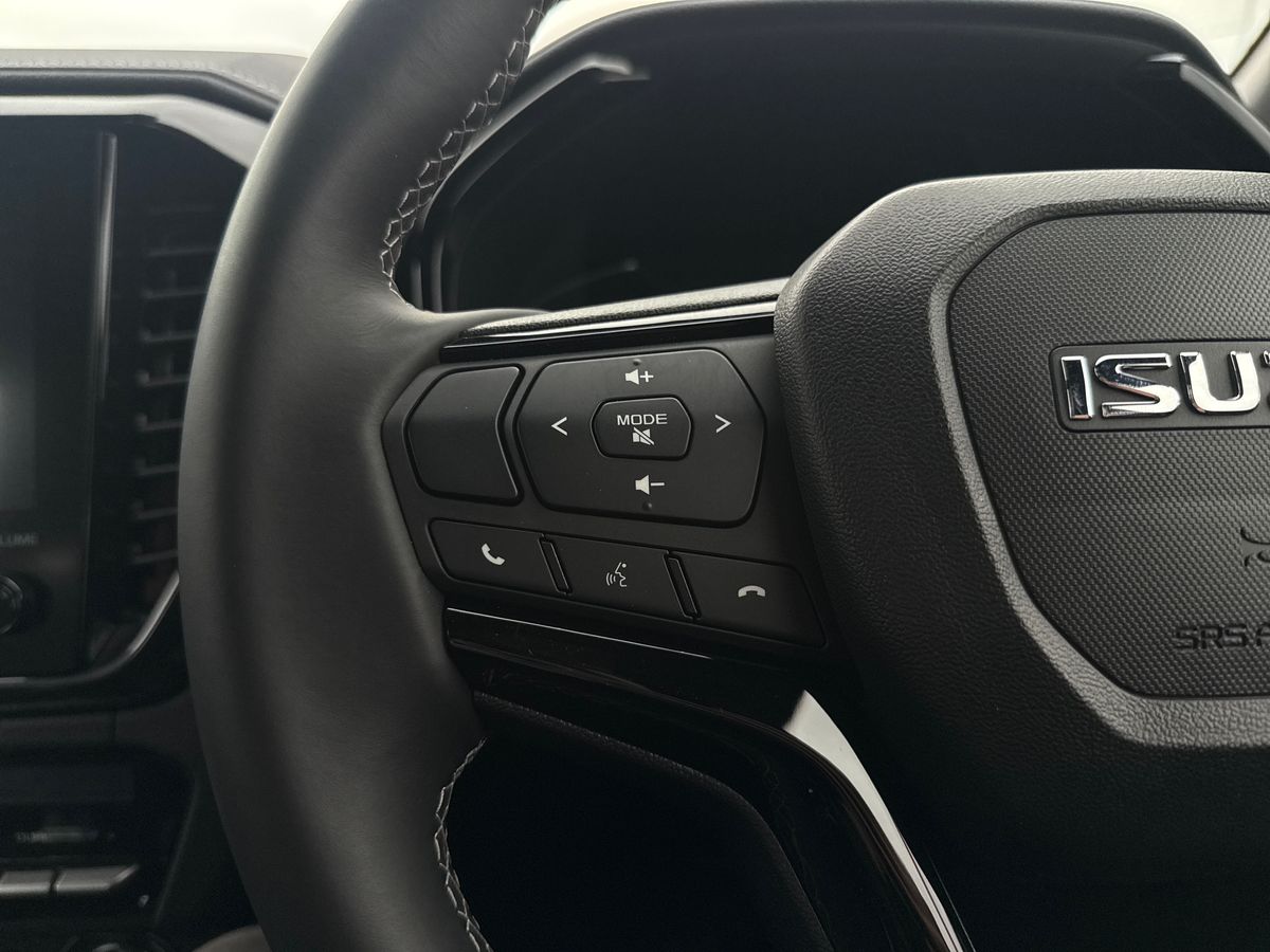 Used Isuzu D-Max 2025 for sale - 76873613: Photo 21