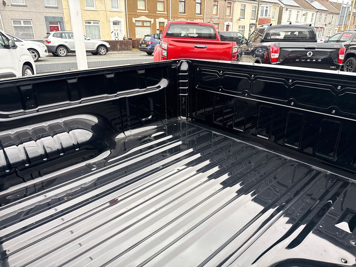 Used Isuzu D-Max 2025 for sale - 76873613: Photo 26