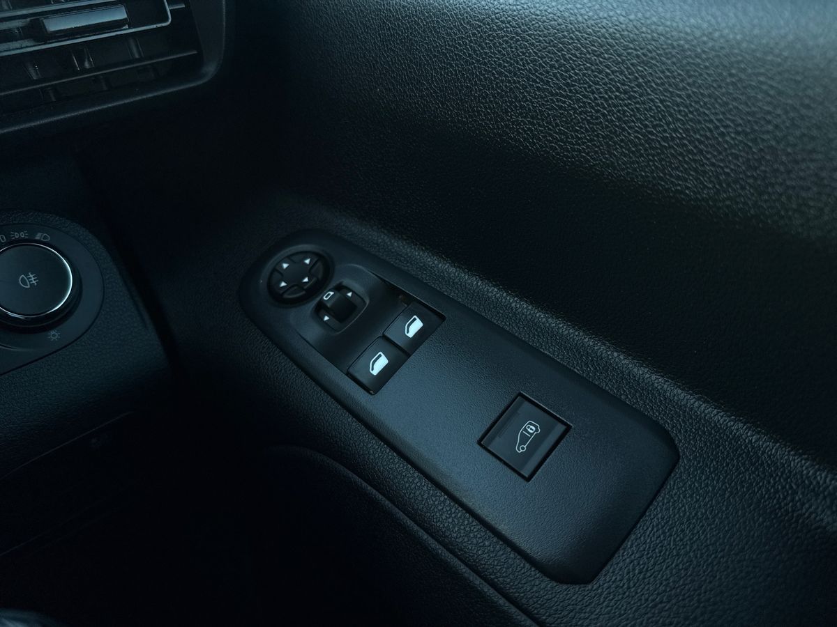 Used Vauxhall Combo 2022 for sale - 76872817: Photo 16