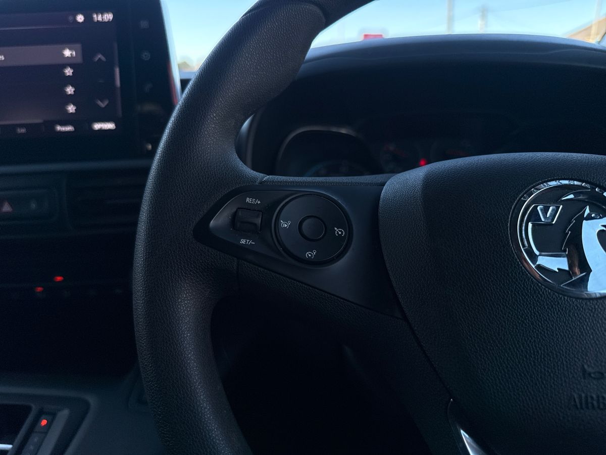 Used Vauxhall Combo 2022 for sale - 76872817: Photo 21