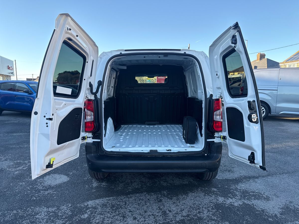 Used Vauxhall Combo 2022 for sale - 76872817: Photo 24