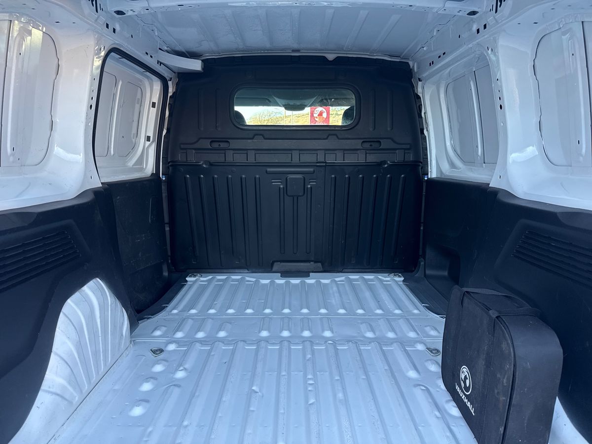 Used Vauxhall Combo 2022 for sale - 76872817: Photo 25