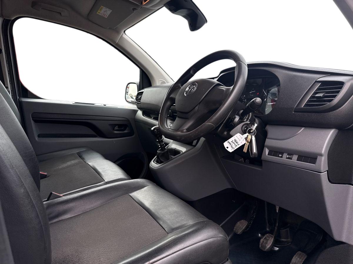 Used Vauxhall Vivaro 2021 for sale - 76351023: Photo 10