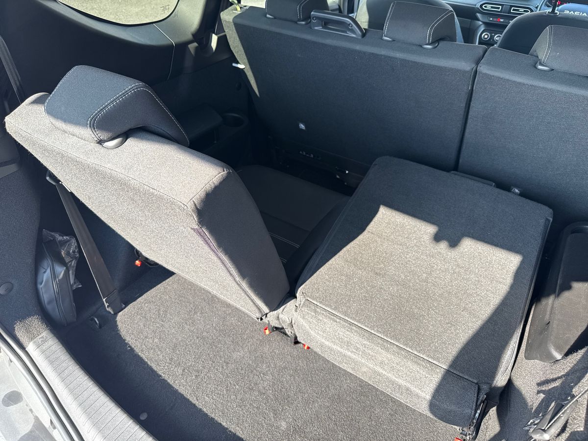 Used Dacia Jogger 2023 for sale - 76868873: Photo 26