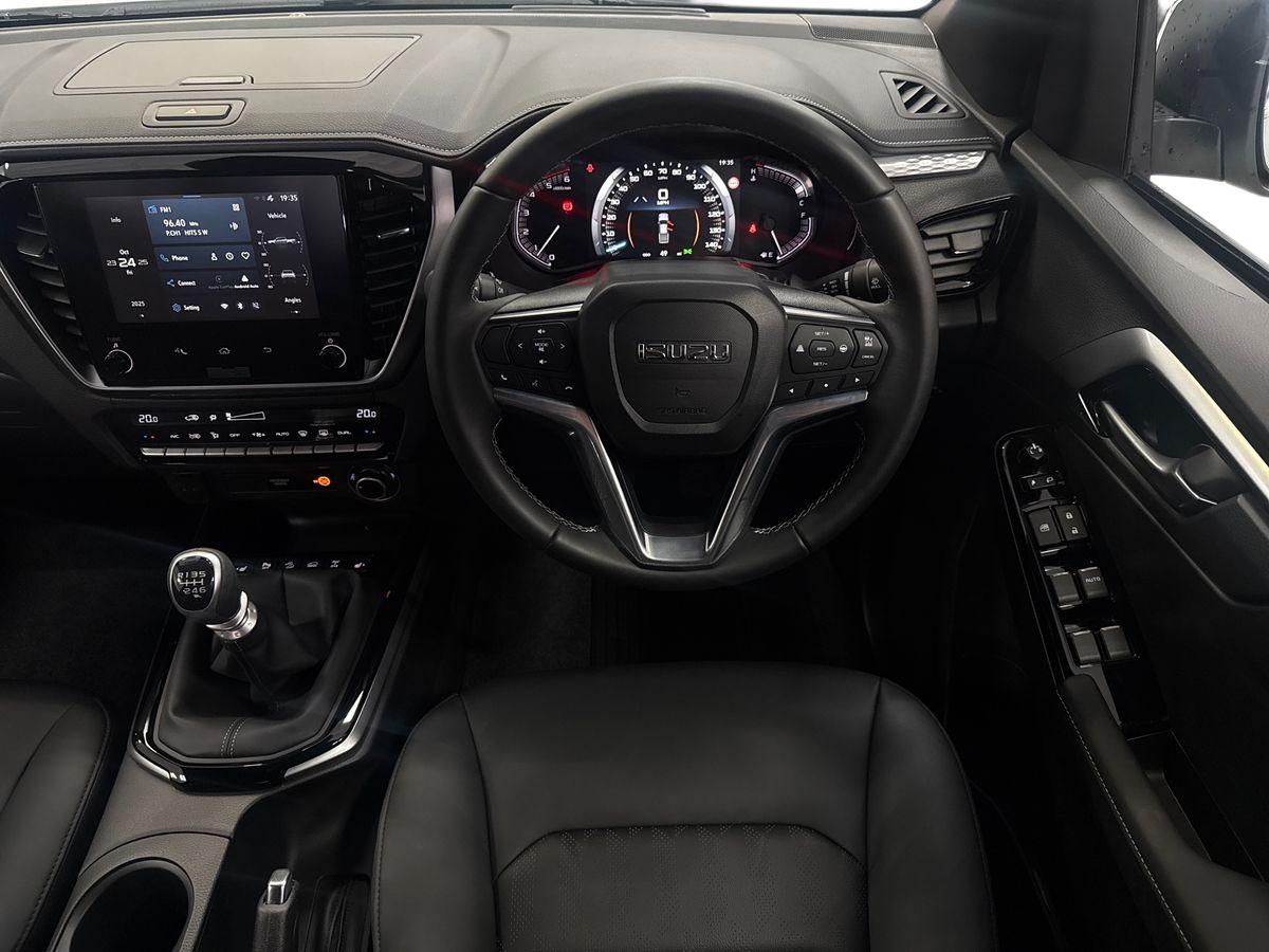 Used Isuzu D-Max 2025 for sale - 76442051: Photo 11