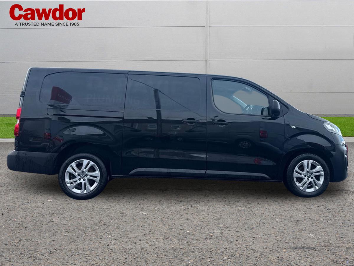 Used Vauxhall Vivaro 2022 for sale - 76691595: Photo 2
