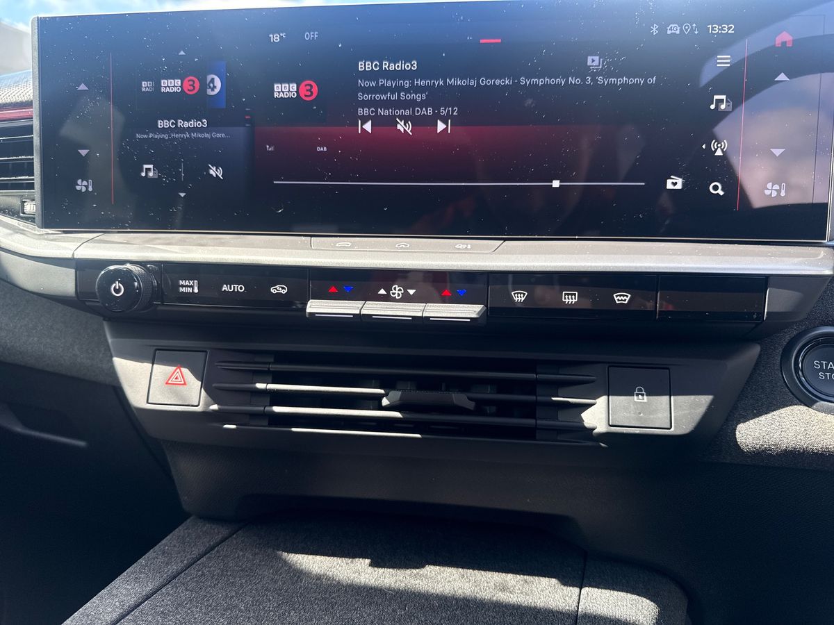 Used Vauxhall Grandland 2025 for sale - 76868829: Photo 15