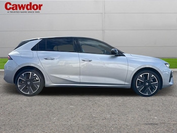 Used Vauxhall Astra 2024 for sale - 75648427: Photo