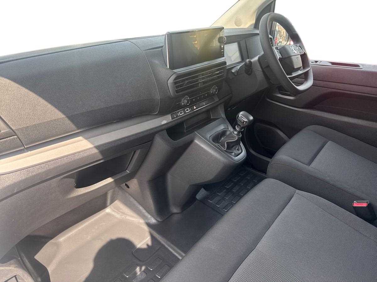 Used Vauxhall Vivaro 2025 for sale - 76868991: Photo 11