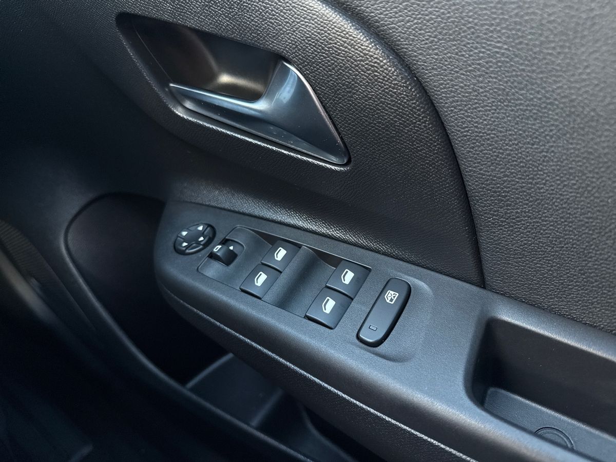 Used Vauxhall Corsa 2022 for sale - 76872832: Photo 16