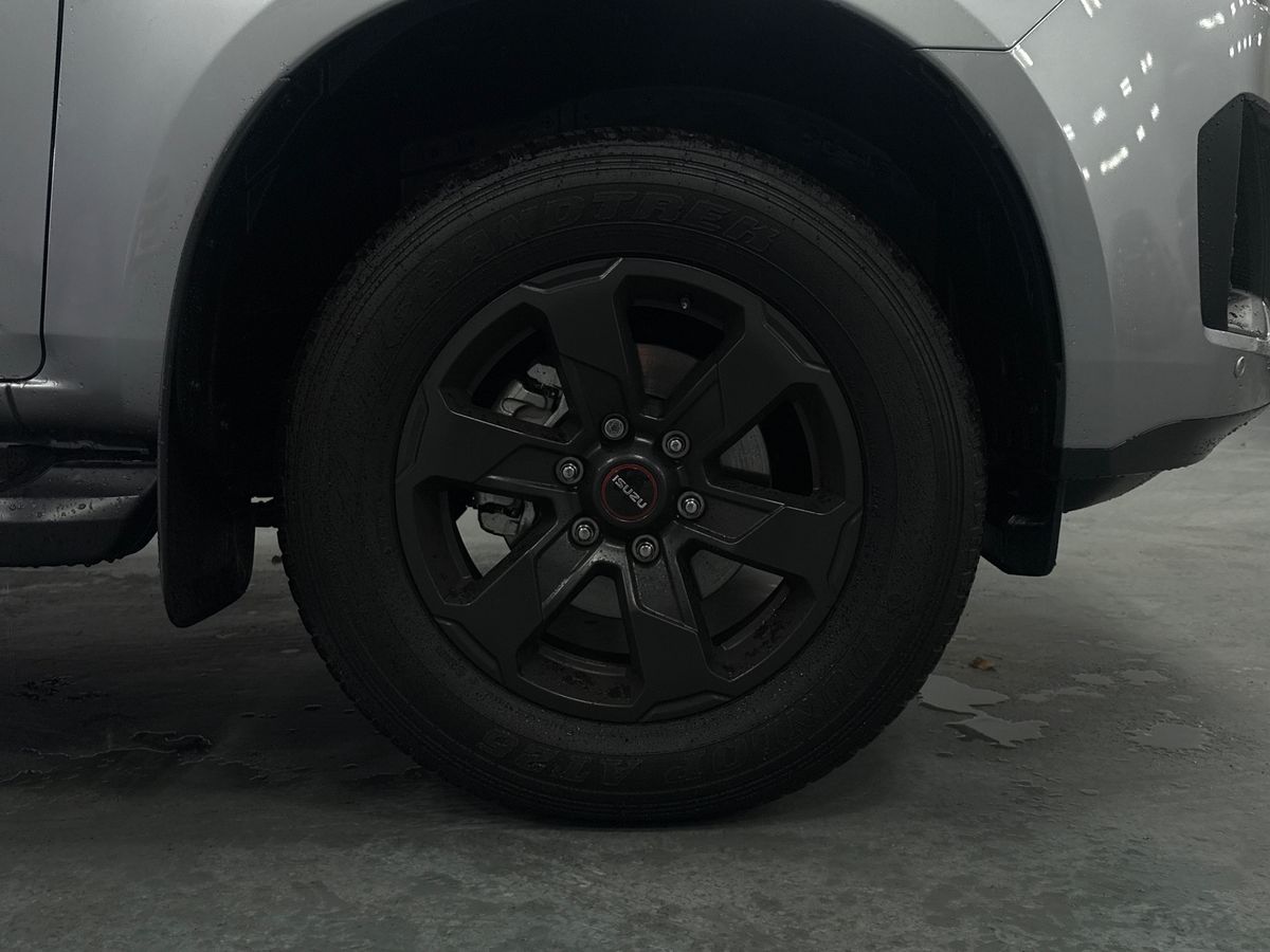 Used Isuzu D-Max 2025 for sale - 76338935: Photo 9