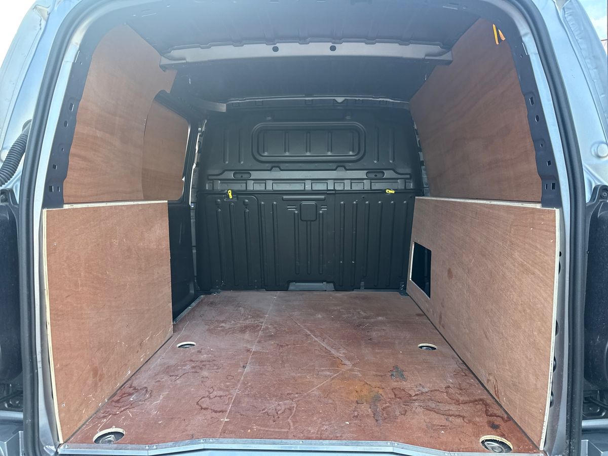 Vehicle 28