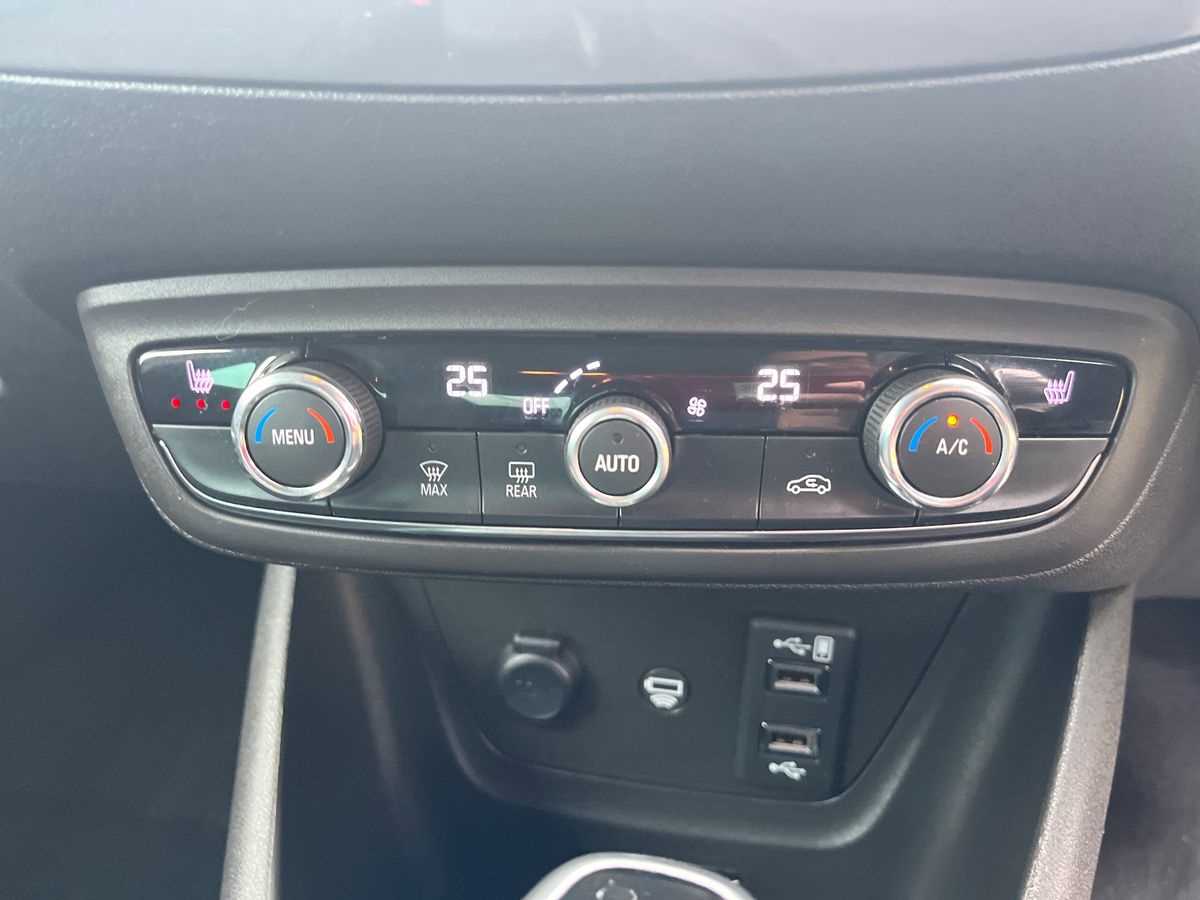 Used Vauxhall Crossland 2021 for sale - 76372997: Photo 15
