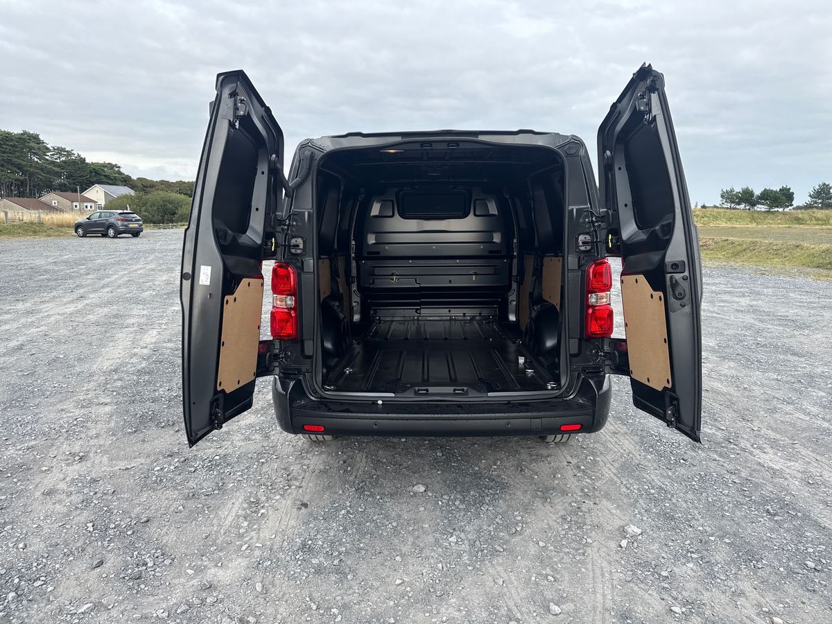 Used Vauxhall Vivaro 2025 for sale - 76868984: Photo 12