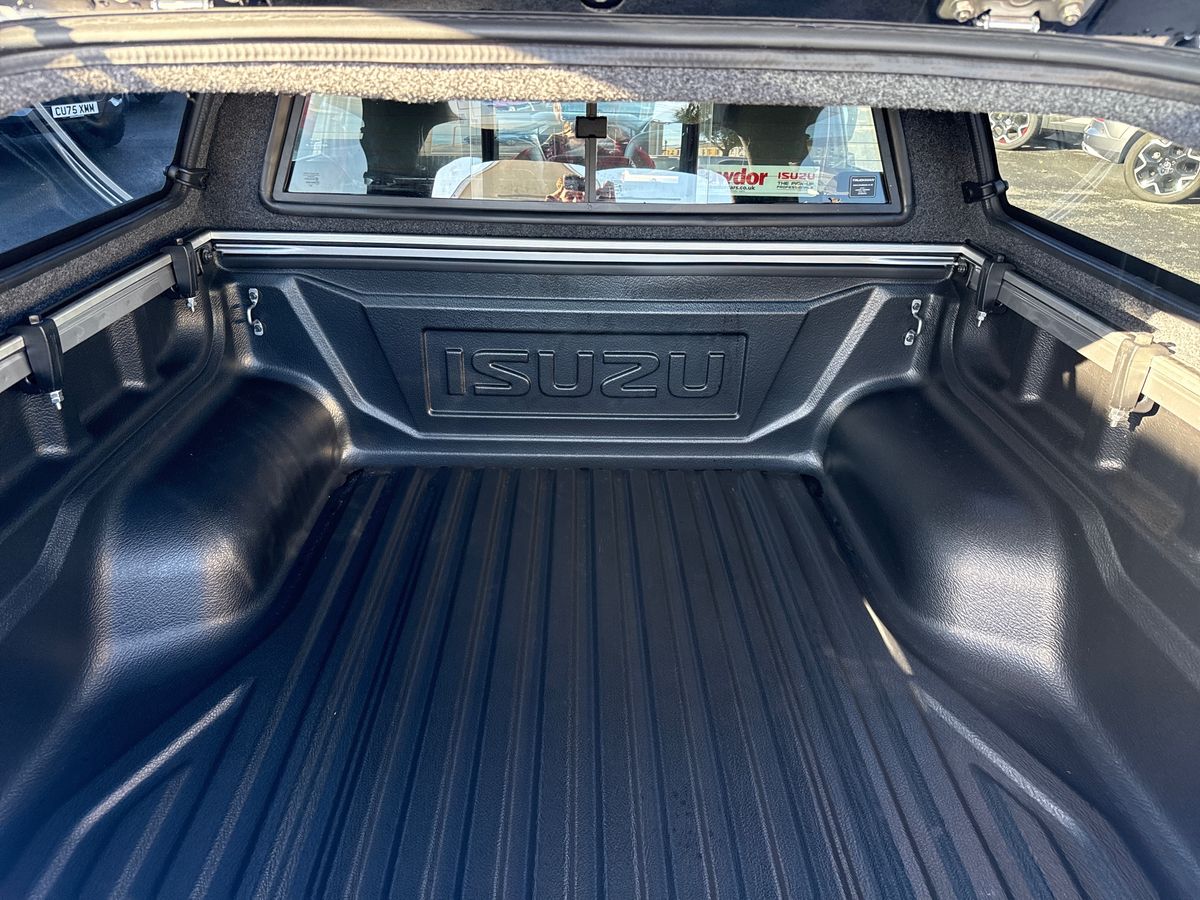 Used Isuzu D-Max 2025 for sale - 76501357: Photo 24
