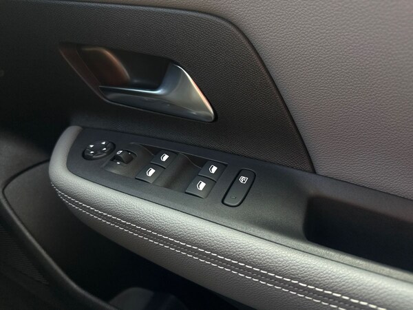Used Vauxhall Mokka 2024 for sale - 75648663: Photo 16